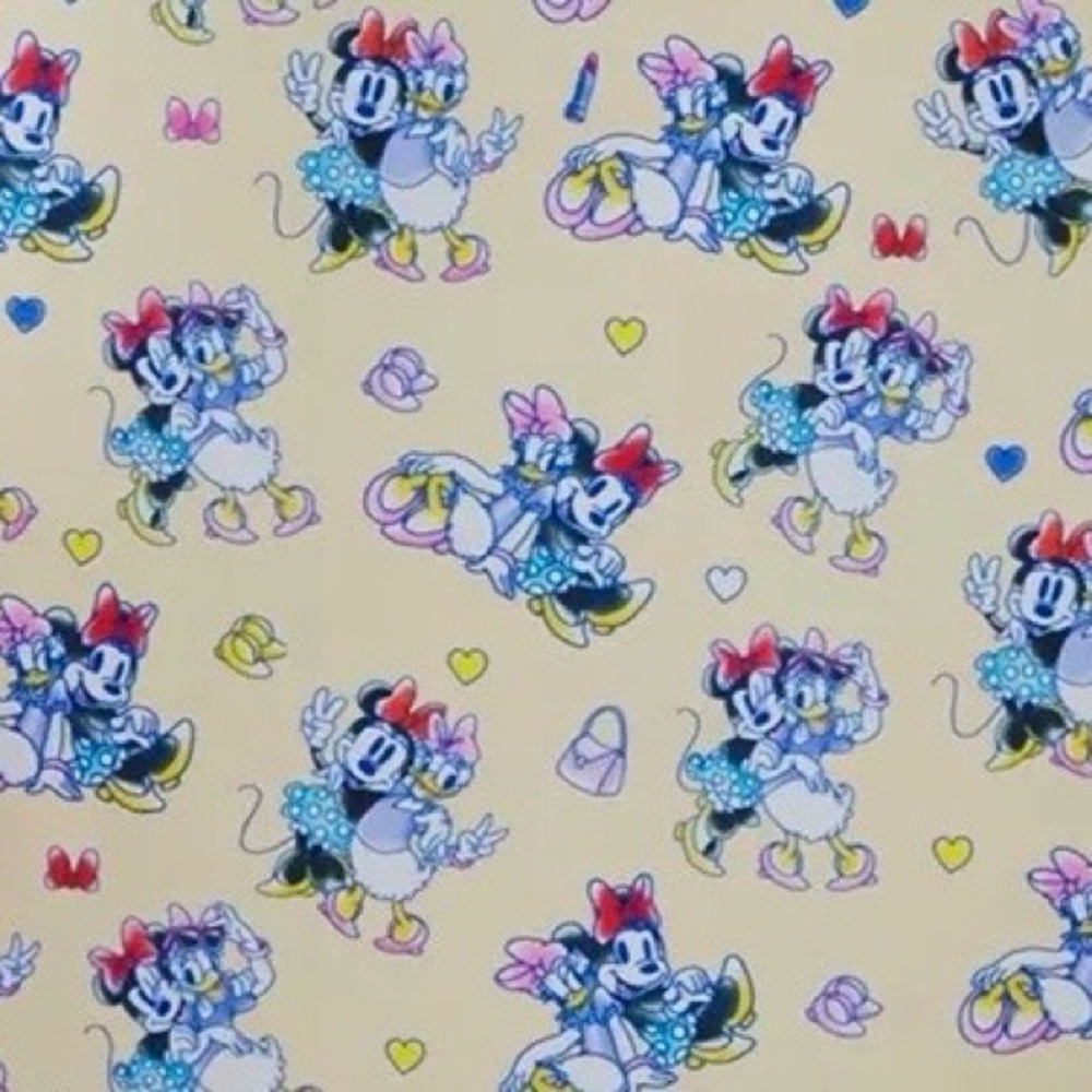 NEW Loungefly All Over Print Disney BFF MINNIE MOUSE & DAISY DUCK White Backpack - Picture 4 of 5